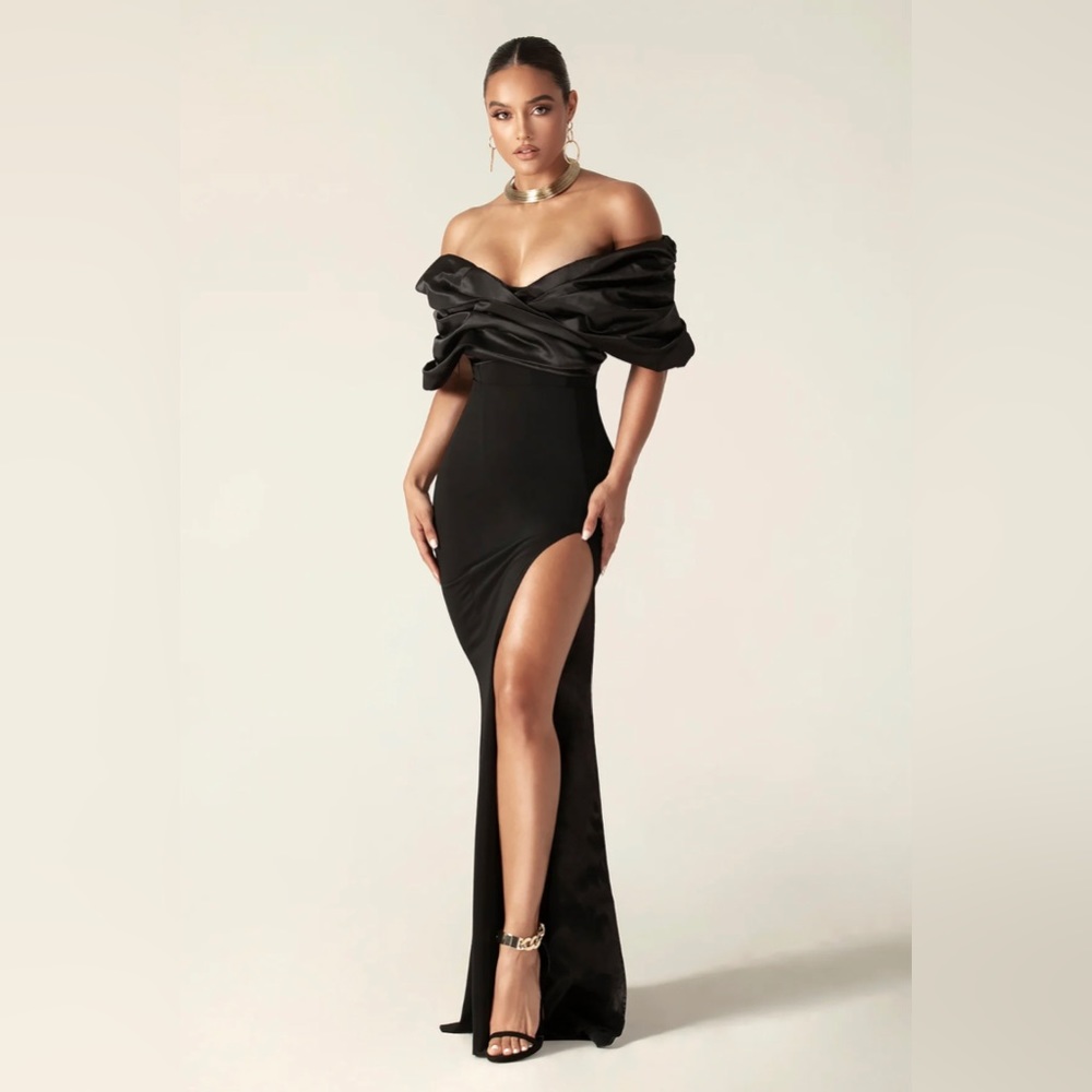 PRESLEY CREPE RUFFLE SHOULDER GOWN DRESS (BLACK) - S